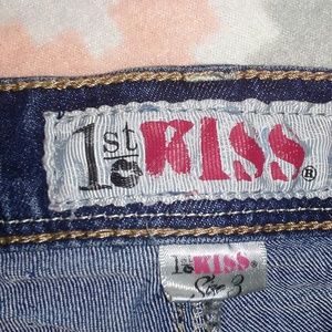 Great 1st kiss jeans